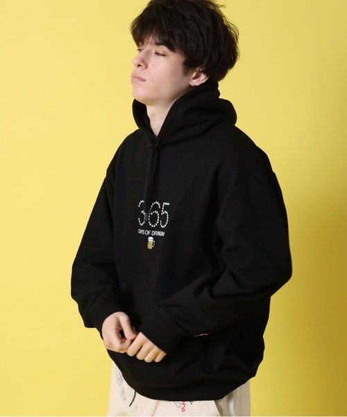 JACKROSE（ジャックローズ）の「YOIDORE ﾋﾞｰﾙ好き ｽｳｪｯﾄﾊﾟｰｶｰ（パーカー・メンズ・ブラック/ライトグレー・M/L/XL）」の3枚目の写真