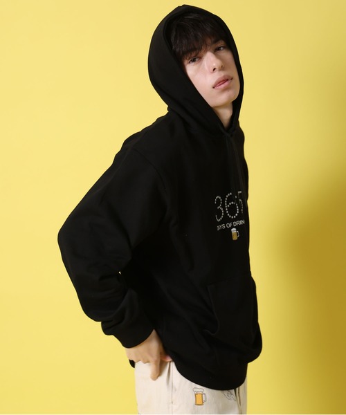 JACKROSE（ジャックローズ）の「YOIDORE ﾋﾞｰﾙ好き ｽｳｪｯﾄﾊﾟｰｶｰ（パーカー・メンズ・ブラック/ライトグレー・M/L/XL）」の5枚目の写真