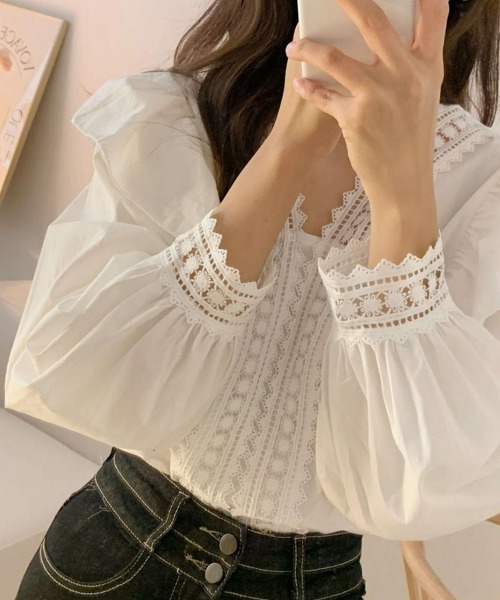 SEU(エスイーユー)の「フリル刺繍レースVネックブラウス レースブラウス シャツブラウス 長袖 オフィスカジュアル きれいめカジュアル レディース韓国風(シャツ/ブラウス・レディース・ホワイト/ブラック・フリー)」の10枚目の写真