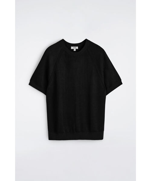 COS（コス）の「ダブルフェイスニットTシャツ（Tシャツ/カットソー・メンズ・ブラック・S/L/XL/M/XS）」の3枚目の写真