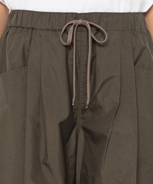 DANTON(ダントン)の「Women's Stunner Nylon 2tuck Easy Pants(その他パンツ・レディース・ピンク系その他/グレー系その他/オリーブ/ブラック/グレイッシュベージュ・36/38)」の13枚目の写真