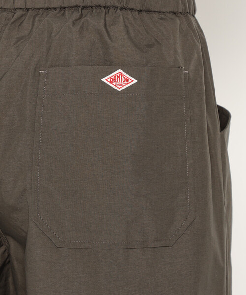 DANTON(ダントン)の「Women's Stunner Nylon 2tuck Easy Pants(その他パンツ・レディース・ピンク系その他/グレー系その他/オリーブ/ブラック/グレイッシュベージュ・36/38)」の16枚目の写真