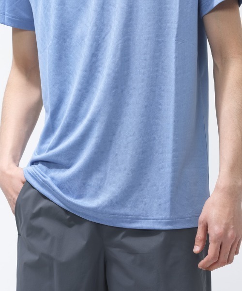 NEW BALANCE(ニューバランス)の「ニューバランス New Balance スポーツリニアTシャツ_(Tシャツ/カットソー・メンズ・サックスブルー/グリーン・LL/L/M/3L/S)」の7枚目の写真