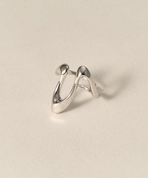 novice（ノーヴィス）の「【novice】Flow Ring［Stainless］（リング・レディース・シルバー/ゴールド・FREE）」の6枚目の写真
