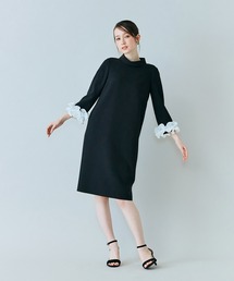 Audie a Muses(オーディアミューズ)の「プリーツフラワー付きワンピース(ワンピース)」