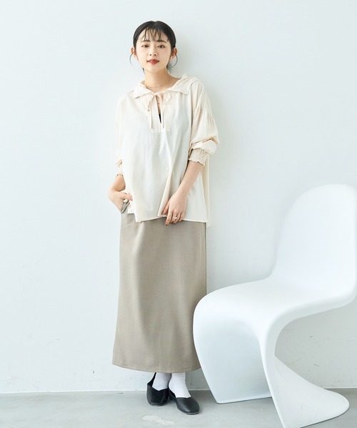 mil(ミル)の「スキッパー フーディー シャツ【586134】(シャツ/ブラウス・レディース・アイボリー/ブラック/ベージュ・XS/S)」の5枚目の写真