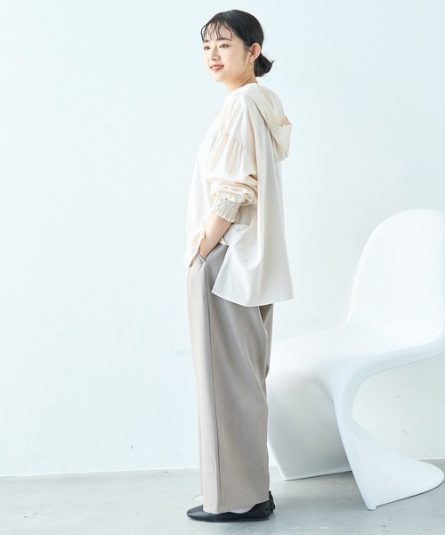 mil(ミル)の「スキッパー フーディー シャツ【586134】(シャツ/ブラウス・レディース・アイボリー/ブラック/ベージュ・XS/S)」の11枚目の写真
