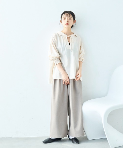 mil(ミル)の「スキッパー フーディー シャツ【586134】(シャツ/ブラウス・レディース・アイボリー/ブラック/ベージュ・XS/S)」の10枚目の写真