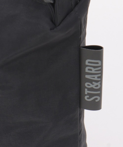 ikka（イッカ）の「撥水ナイロン5ポケットショルダーバッグ（ショルダーバッグ・メンズ・グレー/ブラウン系その他/ブラック・FREE）」の13枚目の写真