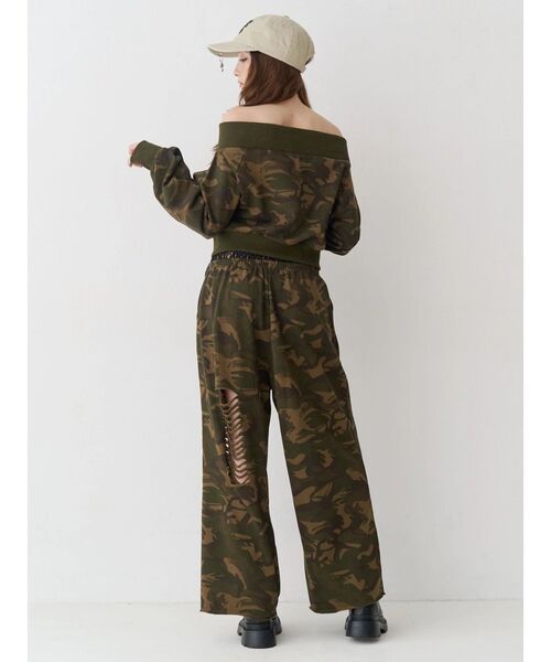 EVRIS(エヴリス)の「フロントジップオフショルスウェットトップス【セットアップ着用可能】(スウェット・レディース・グレー/その他1/ブラック・FREE)」の7枚目の写真