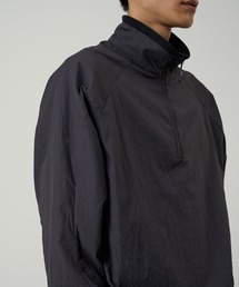 Gramicci（グラミチ）の「ULTRA-LIGHT PACKABLE JACKET（ナイロンジャケット）」