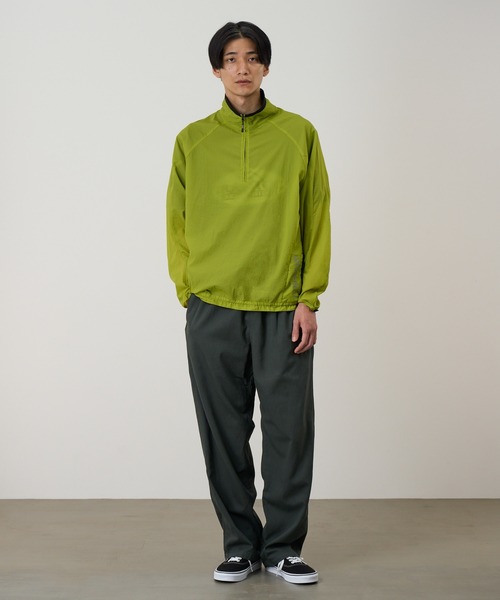Gramicci(グラミチ)の「ULTRA-LIGHT PACKABLE JACKET / ウルトラライトパッカブルジャケット Gramicci / グラミチ(ナイロンジャケット・メンズ・グレー系その他/ライトグリーン/パープル系その他/ダークネイビー・S/M/L/XL/XXL)」の8枚目の写真
