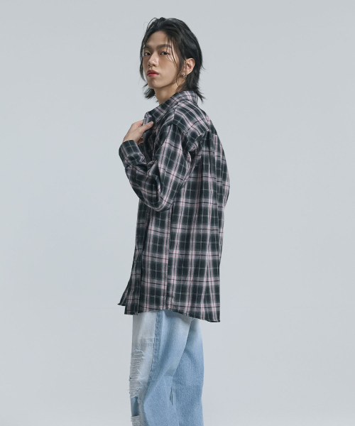 TEN PAST SEVEN(テン ファスト セブン)の「ライトチェックオーバーシャツ (2カラー)(シャツ/ブラウス・メンズ・ピンク/ベージュ・SMALL/MEDIUM/LARGE)」の6枚目の写真