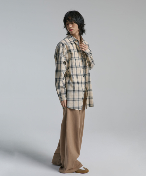 TEN PAST SEVEN(テン ファスト セブン)の「ライトチェックオーバーシャツ (2カラー)(シャツ/ブラウス・メンズ・ピンク/ベージュ・SMALL/MEDIUM/LARGE)」の4枚目の写真