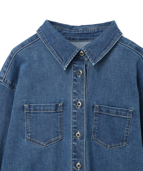 LE SOUK HOLIDAY（ルスークホリデー）の「ストレッチデニムシャツ（シャツ/ブラウス・レディース・ネイビー/ブルー・L/M）」の21枚目の写真