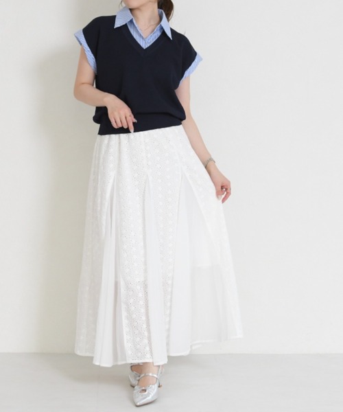 MISCH MASCH(ミッシュマッシュ)の「2026春夏新作 一部店舗限定 シャツレイヤード風ニットベスト(ニット/セーター・レディース・ネイビー/ホワイト・フリ-)」の16枚目の写真