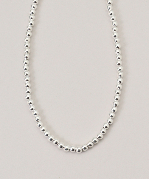 Spick & Span（スピックアンドスパン）の「《追加》ERICKA NICOLAS BEGAY ナバホパールNC 4mm/45cm（ネックレス・レディース・シルバー・FREE）」の2枚目の写真