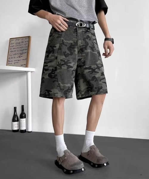 link lot(リンクロット)の「カモフラ柄ハーフパンツ(カーゴパンツ・メンズ・その他・L/M)」の2枚目の写真