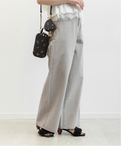 RANDA（ランダ）の「ホットフィックスストーンカーブデニムパンツ（その他パンツ・レディース・ブルー/グレー・1/0）」の14枚目の写真