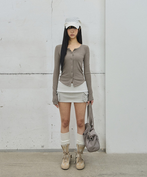 41PRAY(サイルプレイ)の「Long-Sleeve Button Cardigan / Mocha(カーディガン/ボレロ・レディース・モカ・OS)」の1枚目の写真