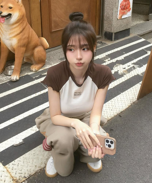 muahmuah（ムーアムーア）の「フリルコットンモーダル半袖Tシャツ [2色]（Tシャツ/カットソー・レディース・ブラウン/ブラック・FREE）」の12枚目の写真