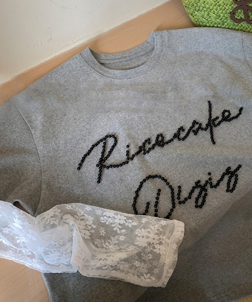 Dalfwin（ダールフィン）の「韓国ファッション RicecakeビーズロゴレースレイヤードデザインTシャツ（Tシャツ/カットソー・レディース・ブラック/ベージュ/グレー・FREE）」の15枚目の写真