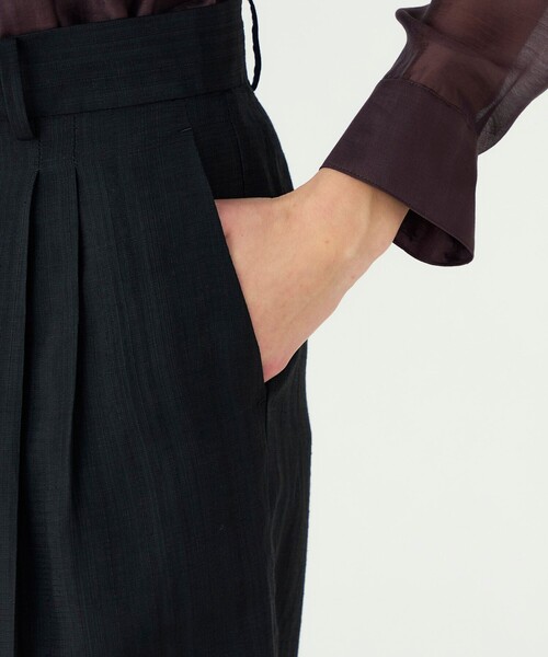 BALLSEY(ボールジィ)の「レーヨンリネンブッチャー バミューダパンツ(その他パンツ・レディース・ブラウン/ブラック・36/34)」の9枚目の写真