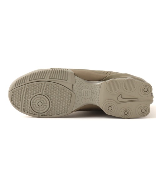NIKE(ナイキ)の「NIKE WMNS T90 SHOX MAGIA / ナイキ ウィメンズ T90 ショックス MAGIA 【SP】(スニーカー・レディース・オリーブ・23.0cm/24.0cm/24.5cm/25.0cm/25.5cm/26.0cm/26.5cm/27.0cm/27.5cm/28.0cm/28.5cm/29.0cm)」の7枚目の写真