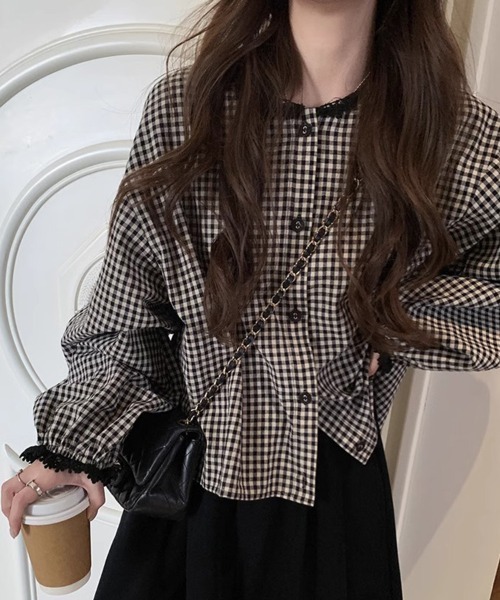 mielu(ミエル)の「ギンガムチェックレースブラウス(シャツ/ブラウス・レディース・ブラック・MEDIUM/LARGE/X-LARGE)」の4枚目の写真