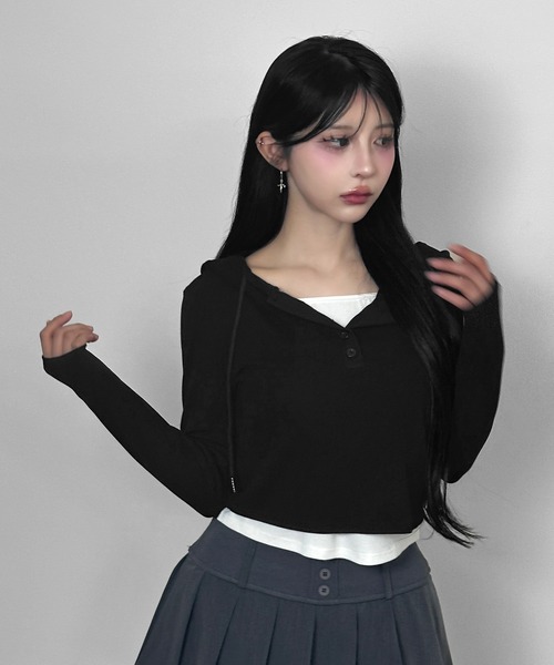 FOLLOWIN(フォロウィン)の「3color/フードレイヤードリブトップス(Tシャツ/カットソー・レディース・グレー/ホワイト/ブラック・FREE)」の19枚目の写真