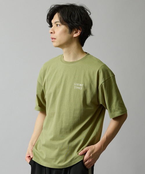 En serio TOKYO(エンソリオトーキョー)の「【SIDEWAYSTANCE】イラストスケーター半袖Tシャツ 70707(Tシャツ/カットソー・メンズ・カーキ/ブラック/ホワイト・MEDIUM/LARGE/X-LARGE/SMALL)」の15枚目の写真