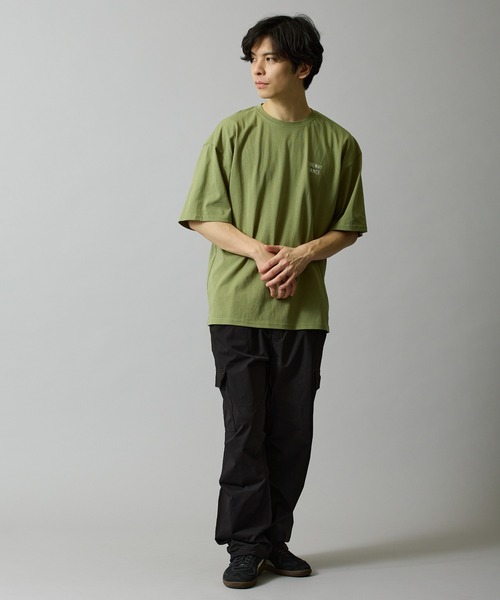 En serio TOKYO(エンソリオトーキョー)の「【SIDEWAYSTANCE】イラストスケーター半袖Tシャツ 70707(Tシャツ/カットソー・メンズ・カーキ/ブラック/ホワイト・MEDIUM/LARGE/X-LARGE/SMALL)」の18枚目の写真
