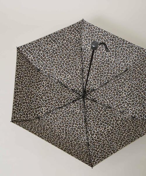 Traditional Weatherwear（トラディショナルウェザーウェア）の「Traditional Weatherwear/LIGHT WEIGHT UMBRELLA BEIGE（折りたたみ傘・レディース・その他1・FREE）」の6枚目の写真