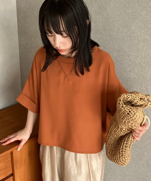 zena(ジェナ)の「ジョーゼットショートワイドTeeブラウス(シャツ/ブラウス・レディース・ブラック/テラコッタ/オフホワイト/グレイッシュベージュ・FREE)」の15枚目の写真