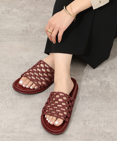 JOURNAL STANDARD relume（ジャーナルスタンダード　レリューム）の「RELUME メッシュサンダル（サンダル・レディース・ブラック/ボルドー・23cm/25cm/24cm）」の4枚目の写真