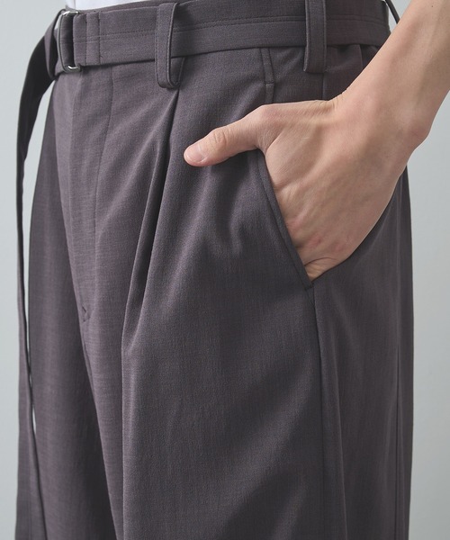 UJOH(ウジョー)の「【UJOH HOMME/ウジョー】別注 Belted Wide Flare Pants(スラックス・メンズ・ブラウン/ブラック/チャコールグレー・4/5)」の21枚目の写真