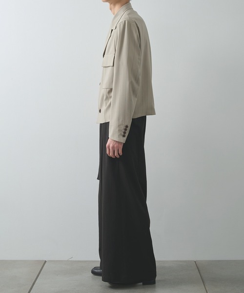 UJOH(ウジョー)の「【UJOH HOMME/ウジョー】別注 Belted Wide Flare Pants(スラックス・メンズ・ブラウン/ブラック/チャコールグレー・4/5)」の5枚目の写真