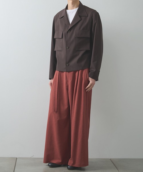 UJOH(ウジョー)の「【UJOH HOMME/ウジョー】別注 Belted Wide Flare Pants(スラックス・メンズ・ブラウン/ブラック/チャコールグレー・4/5)」の10枚目の写真