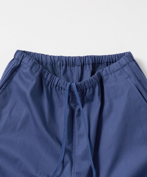 LOEFF（ロエフ）の「＜LOEFF＞コットン ギャバジン パンツ（その他パンツ・レディース・ホワイト/ロイヤルブルー・1/0）」の15枚目の写真