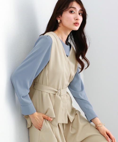 White Collection（ホワイトコレクション）の「【 顔まわり華やぐ 】 ソフトデシン・アシメカラーフレアブラウス（シャツ/ブラウス・レディース・サックスブルー/ピンク/オフホワイト・M/L/S）」の14枚目の写真