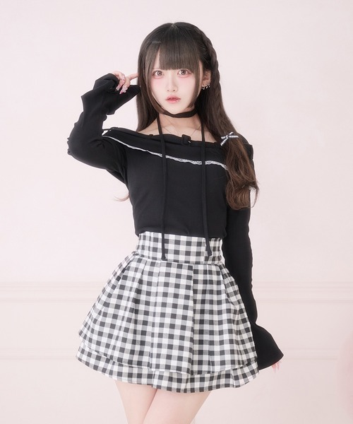 Pal elfy(パルエルフィー)の「チョーカー付きオフショルベルトトップス(Tシャツ/カットソー・レディース・ブラック系その他/ブラック/グレー・フリー)」の1枚目の写真