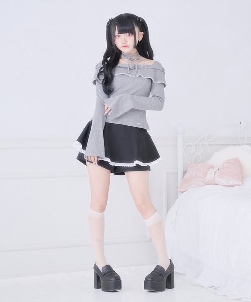 Pal elfy(パルエルフィー)の「チョーカー付きオフショルベルトトップス(Tシャツ/カットソー・レディース・ブラック系その他/ブラック/グレー・フリー)」の6枚目の写真