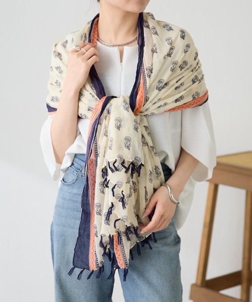 PAPILLONNER（パピヨネ）の「限定販売/QTL CREATIONS別注/チャーム付きストール（ストール/ショール・レディース・ブラック/ブルー・FREE）」の21枚目の写真