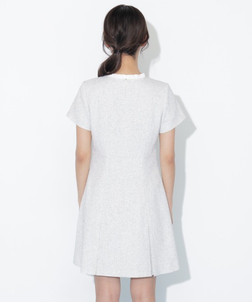 JILL by JILL STUART(ジルバイジルスチュアート)の「半袖ツィードミニワンピース(ワンピース・レディース・ホワイト/ブラック・MEDIUM/SMALL)」の12枚目の写真