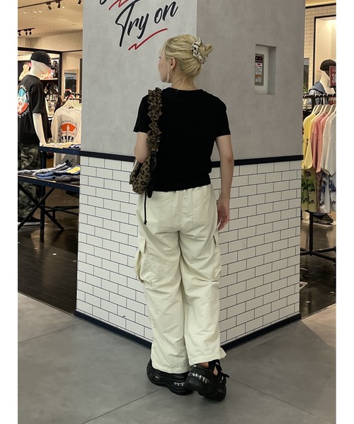 RODEO CROWNS WIDE BOWL(ロデオクラウンズワイドボウル)の「Message Tシャツ(Tシャツ/カットソー・レディース・ホワイト/イエロー/ブラック/カーキ/レッド・SMALL/MEDIUM)」の11枚目の写真