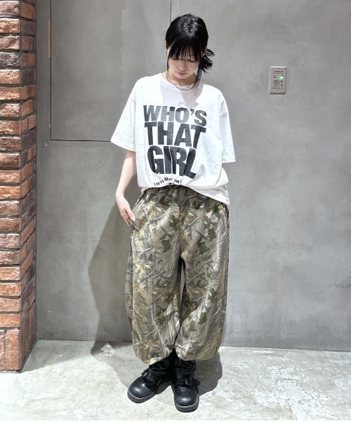 RODEO CROWNS WIDE BOWL(ロデオクラウンズワイドボウル)の「Message Tシャツ(Tシャツ/カットソー・レディース・ホワイト/イエロー/ブラック/カーキ・SMALL/MEDIUM)」の13枚目の写真
