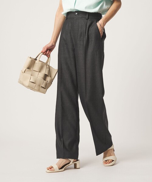 green label relaxing（グリーンレーベルリラクシング）の「［size SHORT/TALLあり］リネンライク セミフレア パンツ（その他パンツ・レディース・ダークブラウン/ダークグレー・SHORT/36/38/40/TALL）」の7枚目の写真