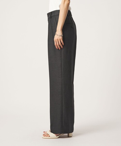 green label relaxing（グリーンレーベルリラクシング）の「［size SHORT/TALLあり］リネンライク セミフレア パンツ（その他パンツ・レディース・ダークブラウン/ダークグレー・SHORT/36/38/40/TALL）」の17枚目の写真