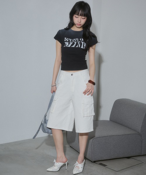 ENVYM(アンビー)の「ウォッシュドカーゴハーフパンツ(カーゴパンツ・レディース・ブラック/ホワイト・SMALL/MEDIUM)」の11枚目の写真
