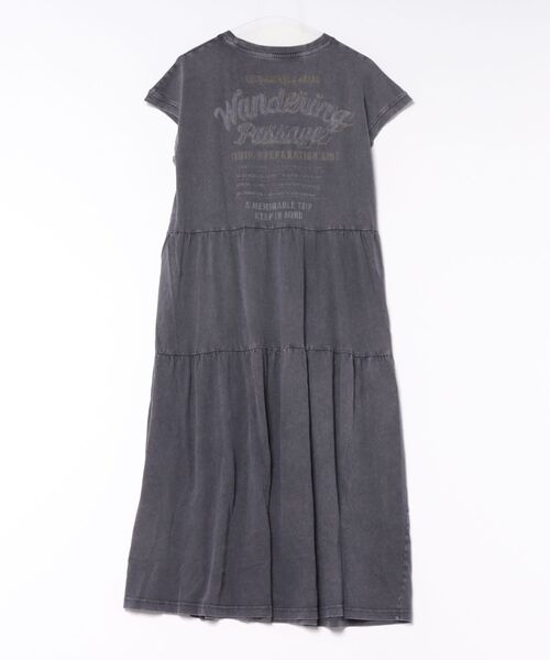 UNDERWRAPS(アンダーラップス)の「ピグメント加工 バックロゴ ティアード ノースリーブワンピース(Tシャツ/カットソー・レディース・グリーン/ブルー/ブラック・L/M)」の4枚目の写真